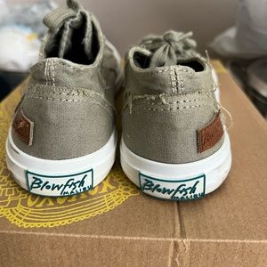 Blowfish Sneakers women size 7